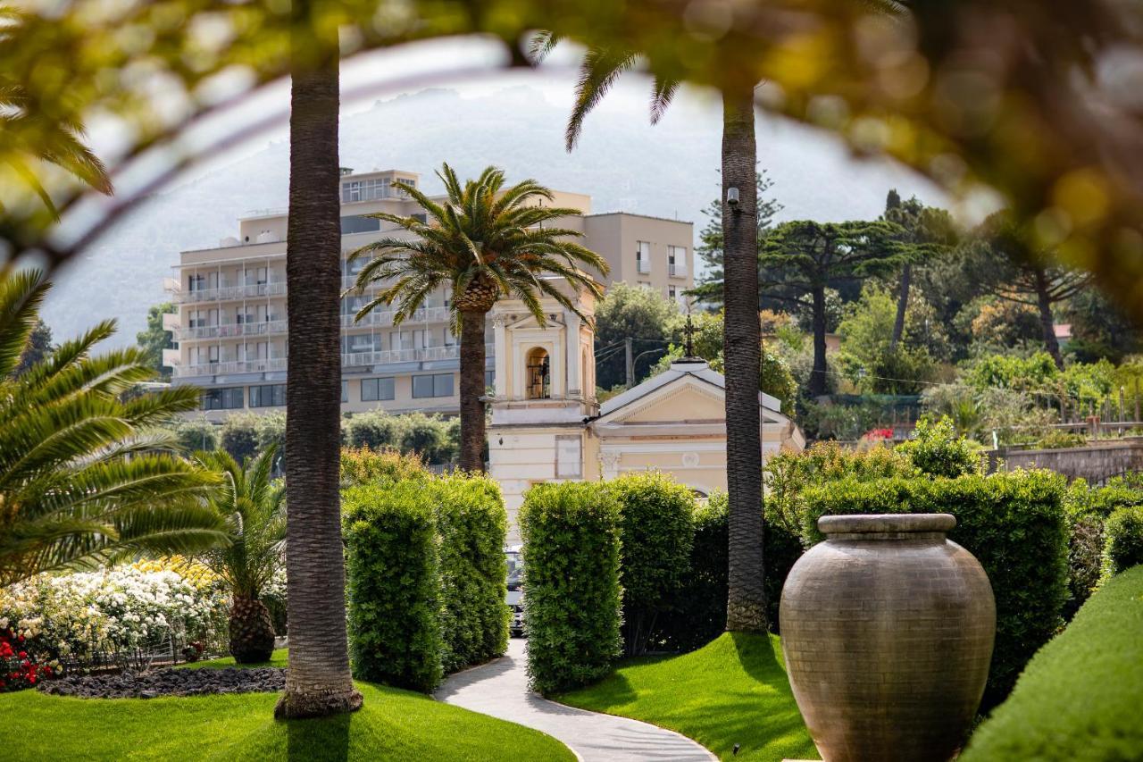 Grand Hotel Angiolieri Vico Equense Exterior foto